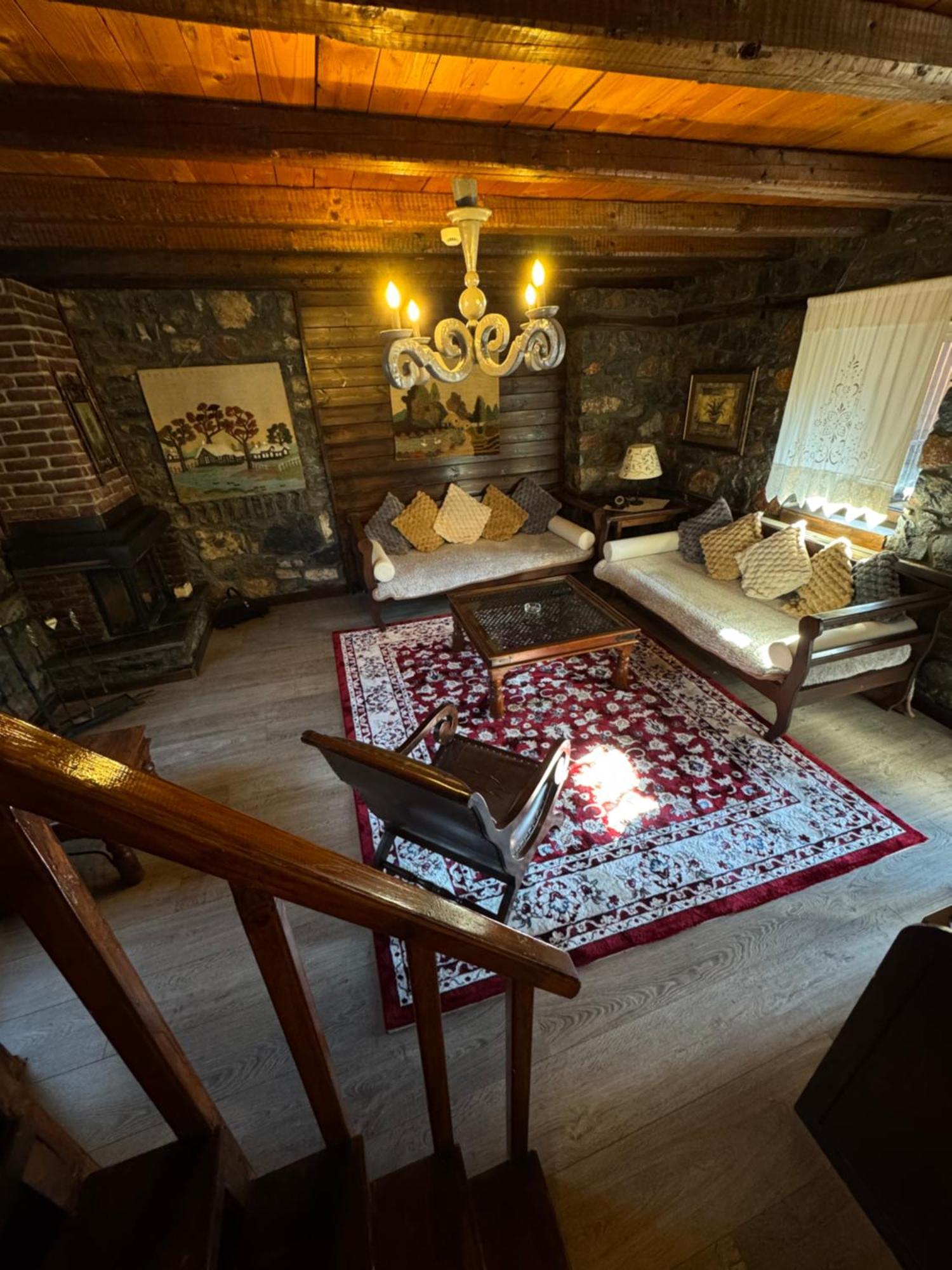 Chalet Asteras Tou Vorra 팔라이오스 아기오스 아타나시오스 외부 사진
