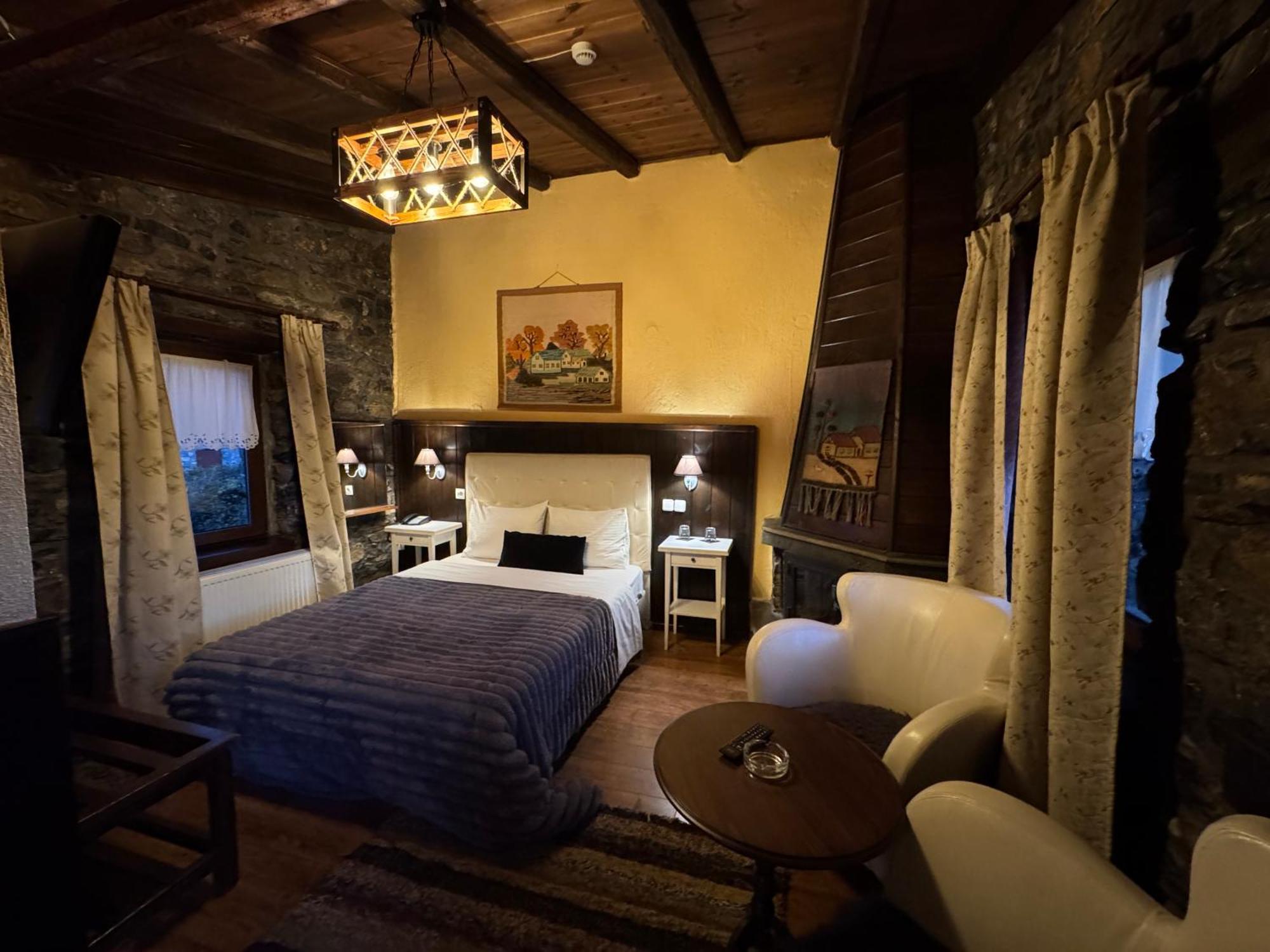 Chalet Asteras Tou Vorra 팔라이오스 아기오스 아타나시오스 외부 사진